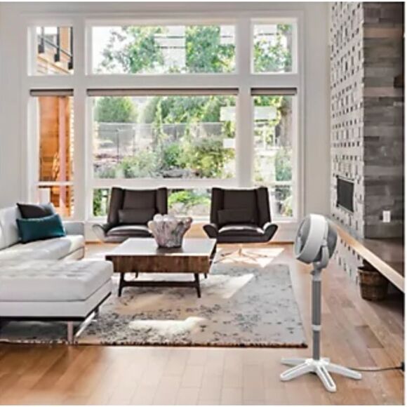 Vornado 683DC Energy Smart Medium Pedestal Air Circulator Fan - Picture 10 of 10